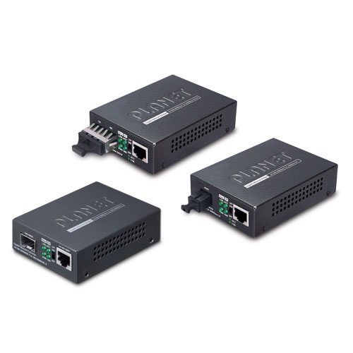 10/100/1000BASE-T to 100/1000BASE-X Media Converter (mini-GBIC, SFP) - distance depending on SFP module